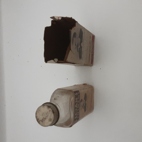 Vintage Sloans Liniment Medicine Bottle & Box - Picture 5 of 10